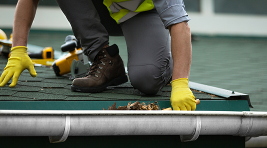 Understanding the Cost of Gutter Cleaning (in 2024)