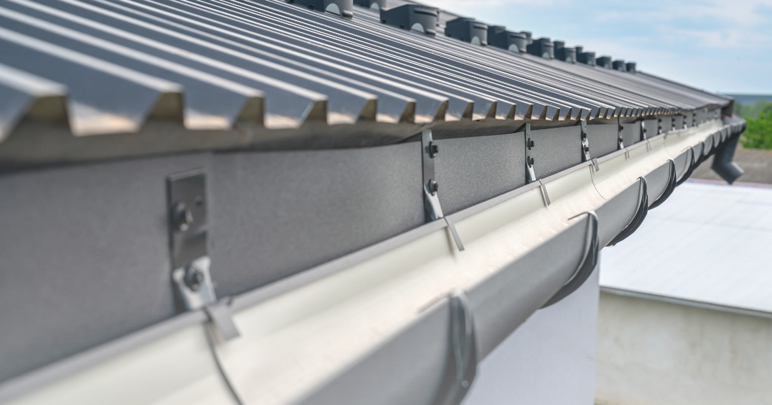 Universal Gutter Guard – Fits All Gutters